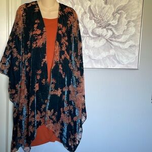 velvet floral burnout Ruana / kimono / robe by torrid